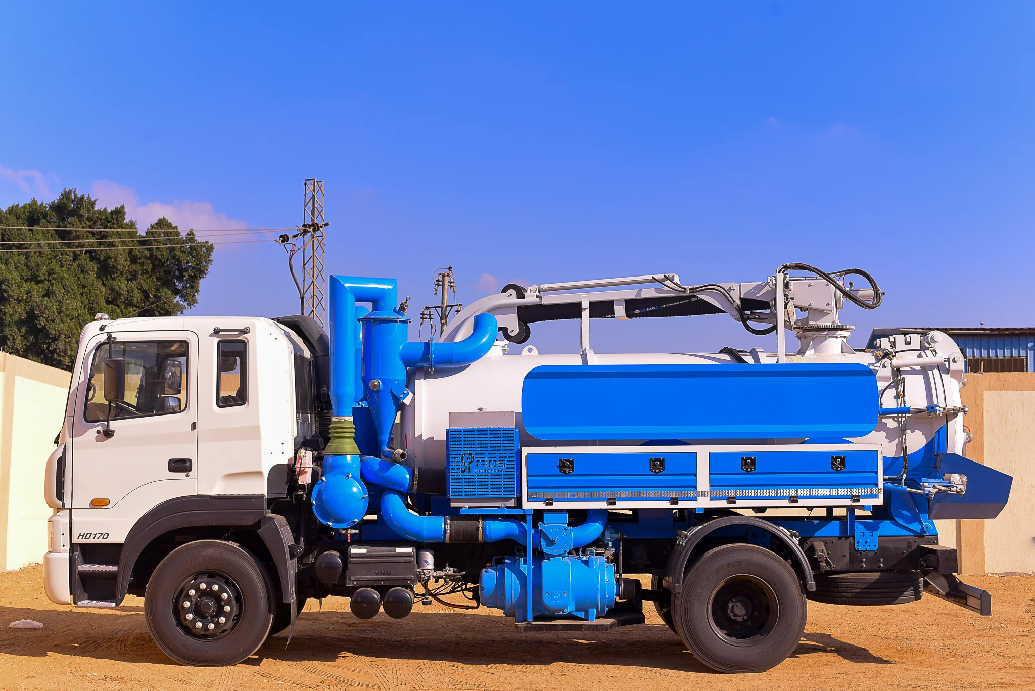 Vacuum sludge suction 9