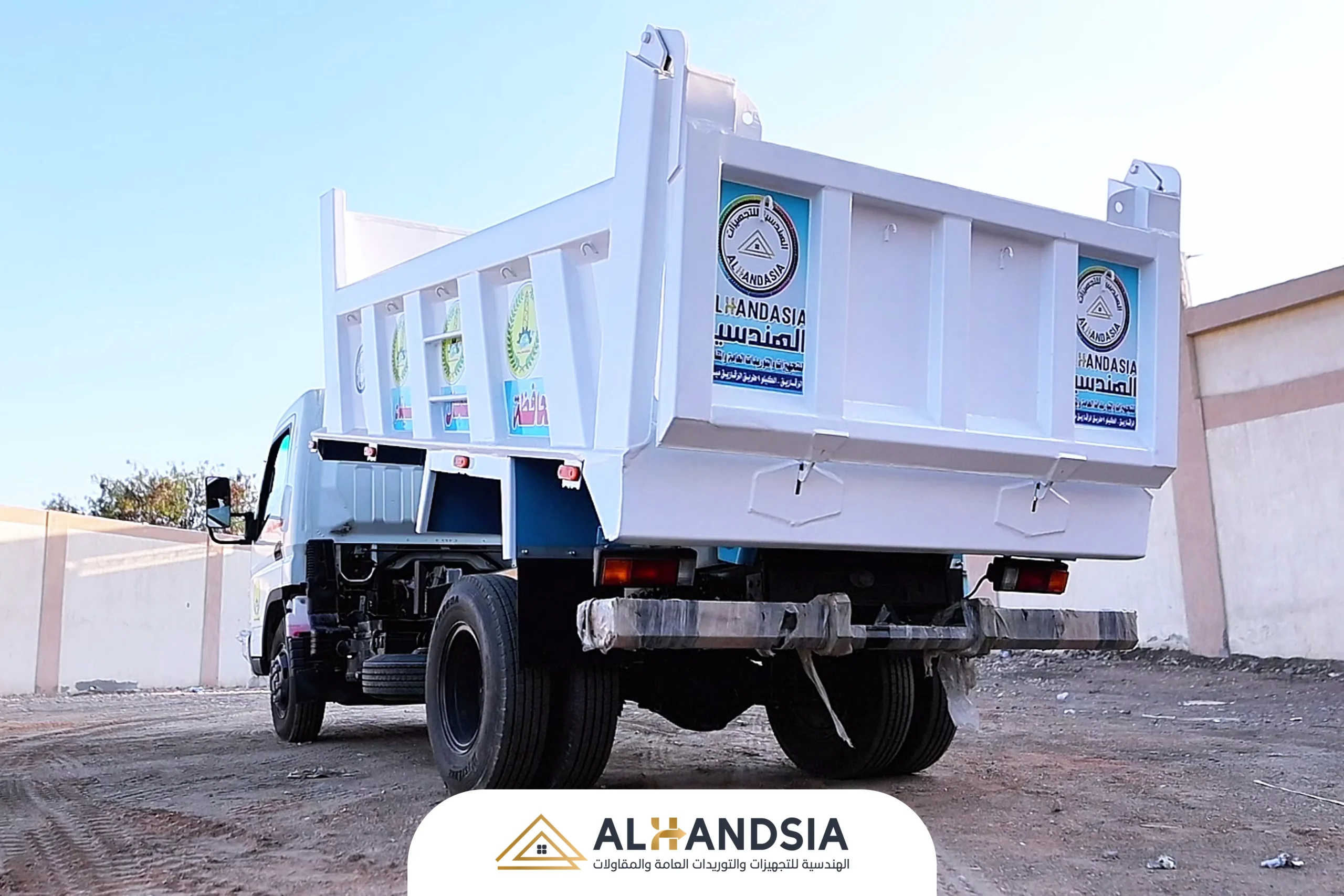 Dump truck transport 15